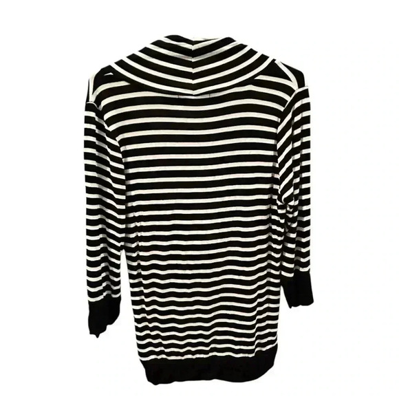 Design History Black and white striped cowl neck top size M - Picture 3 of 6